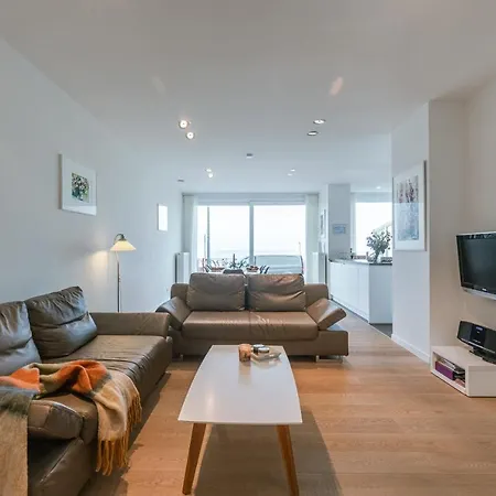 Modern And Spacious With Frontal Seaview * Middelkerke